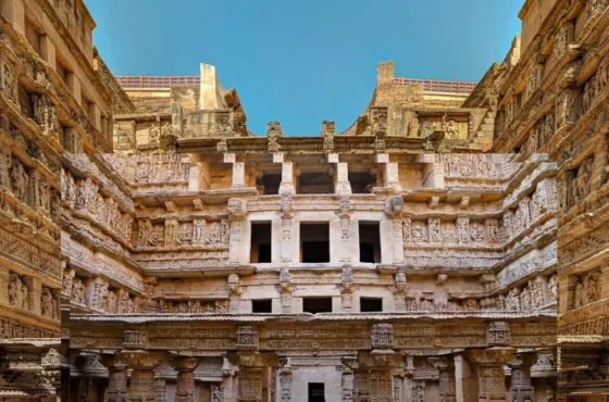 THE ROYAL STEPWELL CIRCUIT